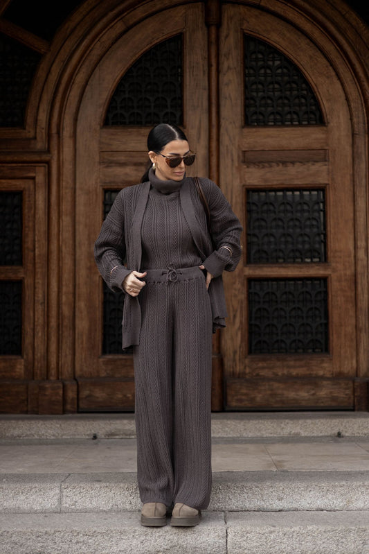 Trio trikotažni set- braon